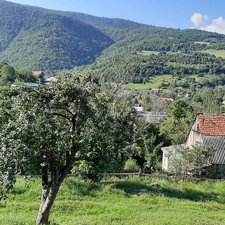 Chamich Guesthouse Debed Dış mekan fotoğraf
